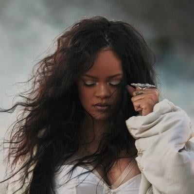 Rihanna avatar image